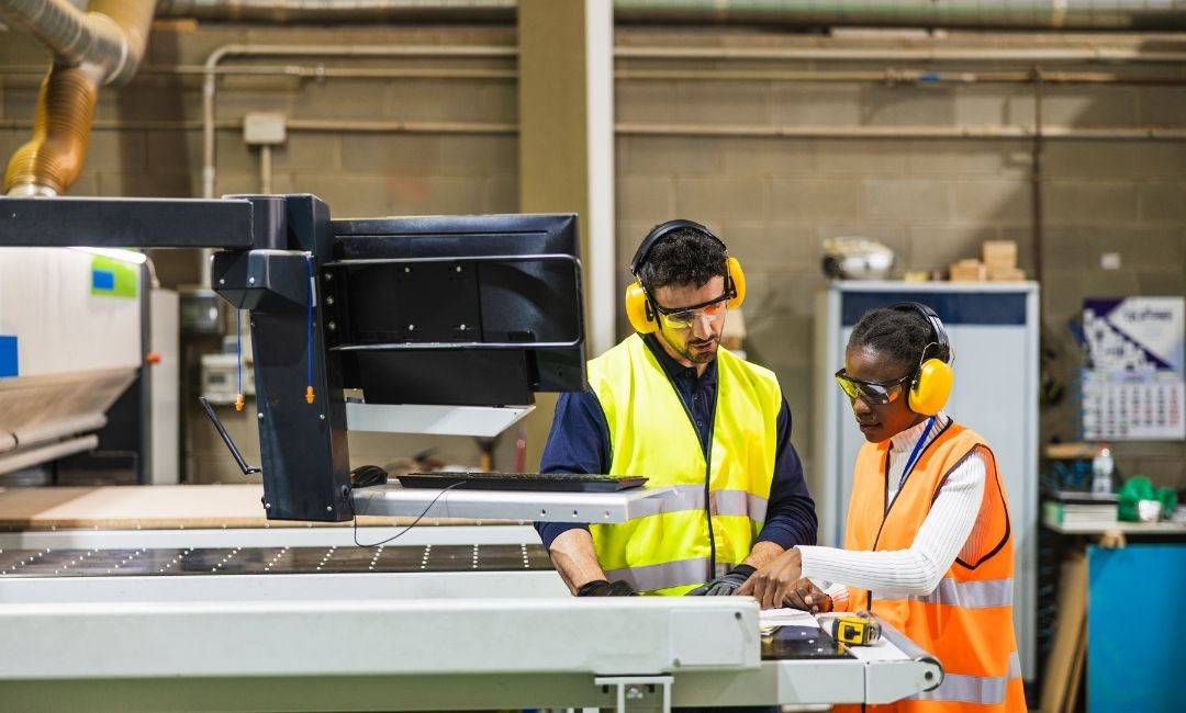 Electronics Chassis (3)